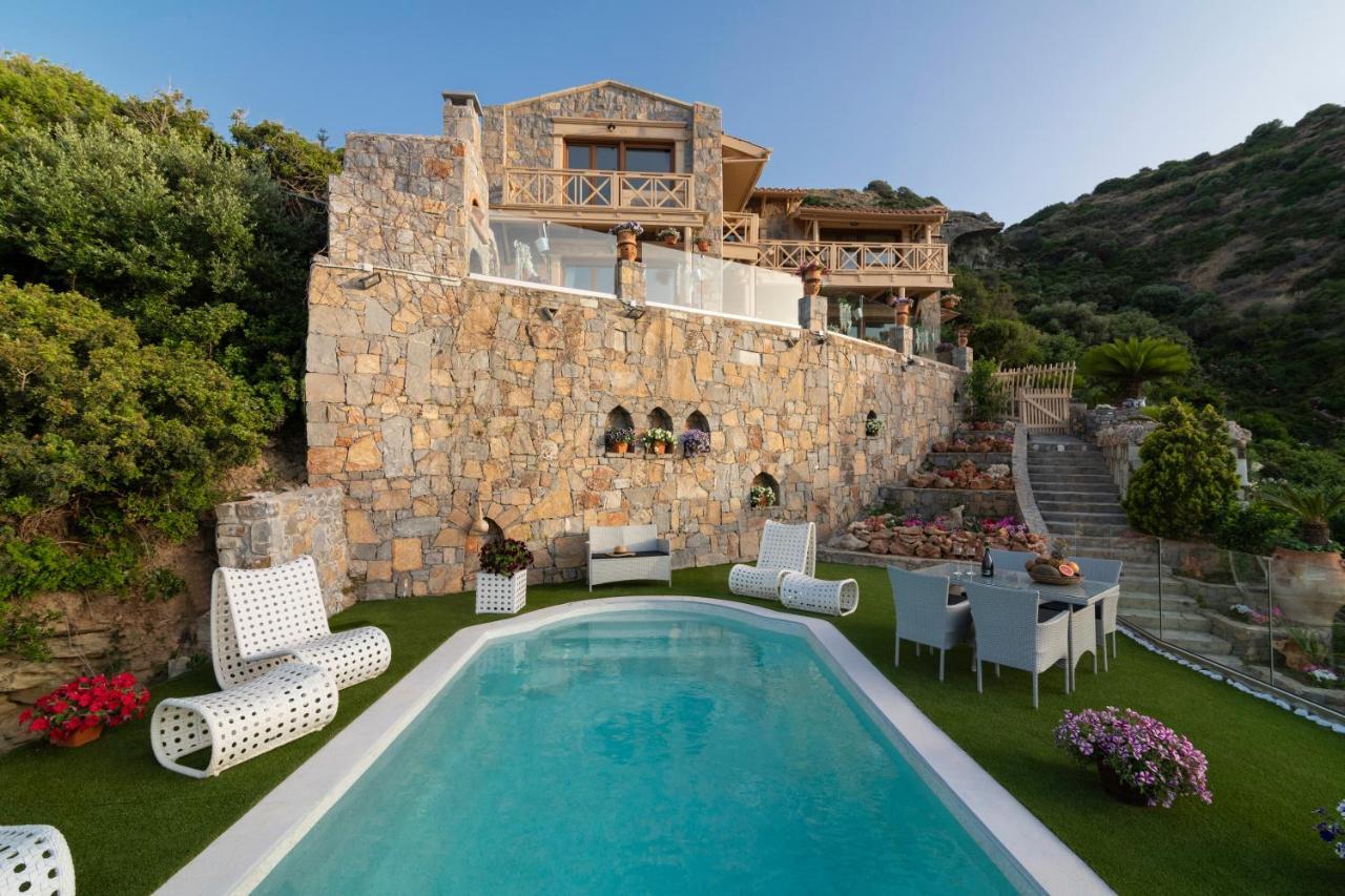 Felini Palace Agia Pelagia  Buitenkant foto