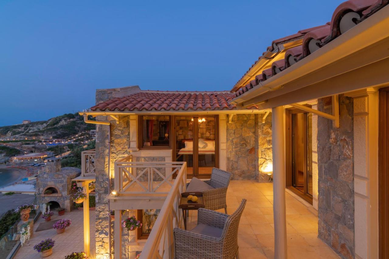 Felini Palace Agia Pelagia  Buitenkant foto